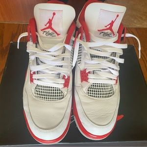 Jordan 4 Retro